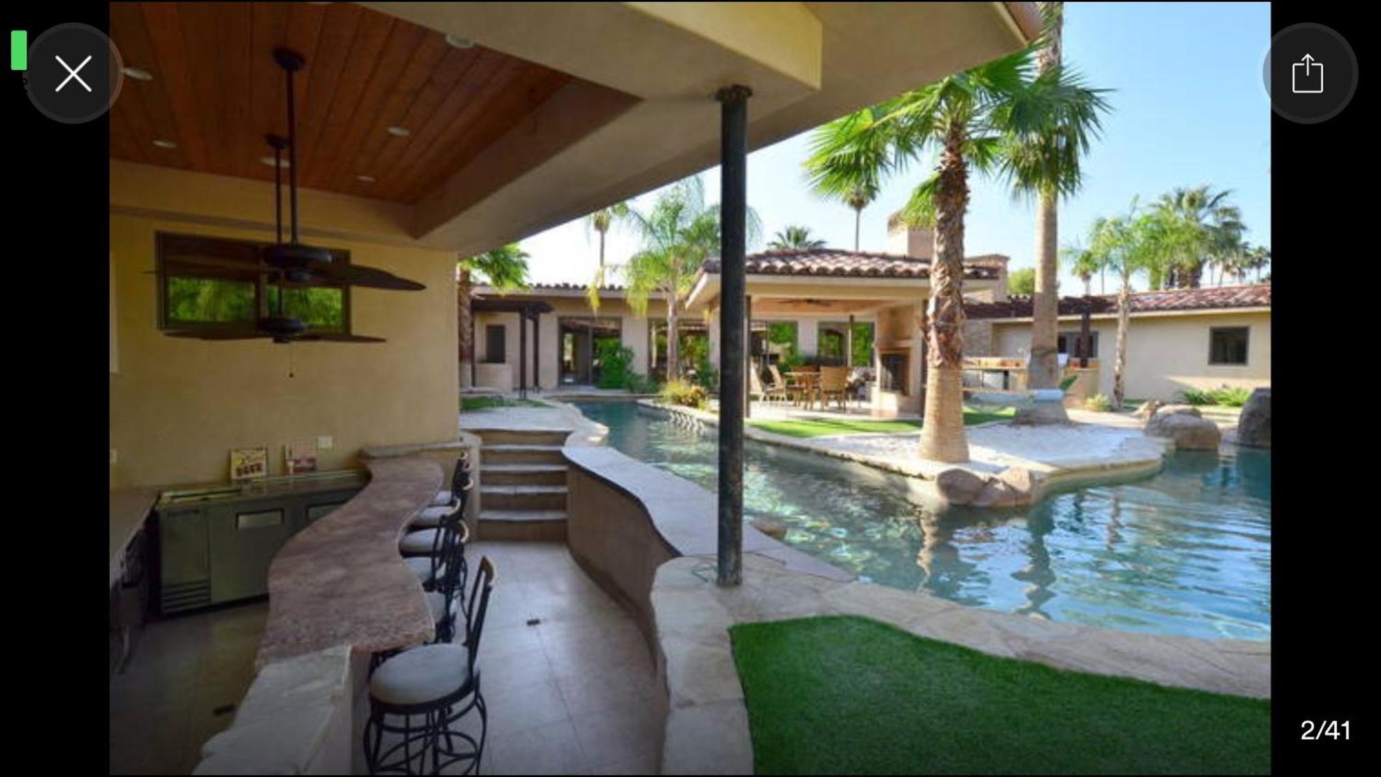 Warm Sands Villa-Moving River/Island Palm Springs Bagian luar foto